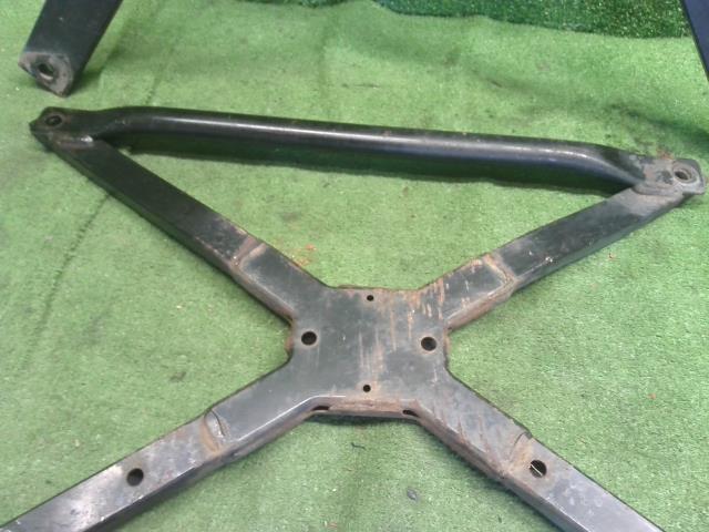 【中古】コペン ABA-L880K サイドメンバーブレース 57501-97202 自社品番250379 W16