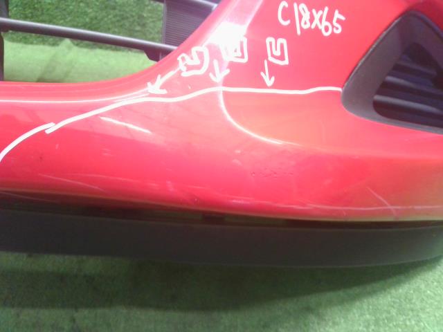 【中古】ラクティス DBA-NCP120 フロントバンパー 52119-52700-D0 自社品番250381 3P0