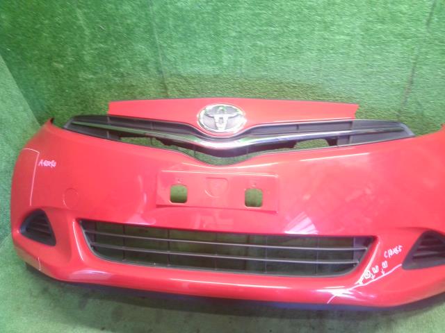 【中古】ラクティス DBA-NCP120 フロントバンパー 52119-52700-D0 自社品番250381 3P0