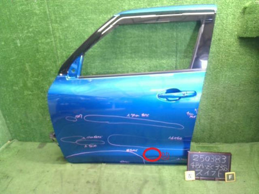 【中古】スイフト 4BA-ZC33S 左フロントドア 68002-53R00 自社品番250383 ZWG