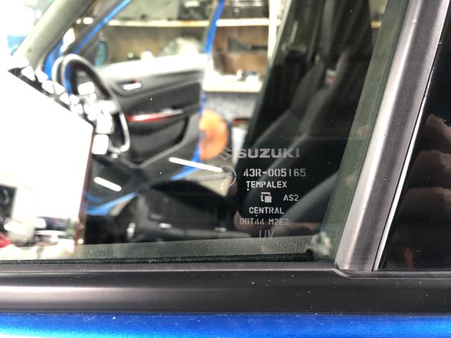 【中古】スイフト 4BA-ZC33S 左フロントドア 68002-53R00 自社品番250383 ZWG