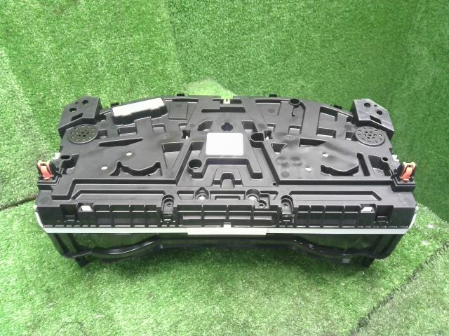 【中古】スイフト 4BA-ZC33S スピードメーター 34100-81S00 自社品番250383 ZWG