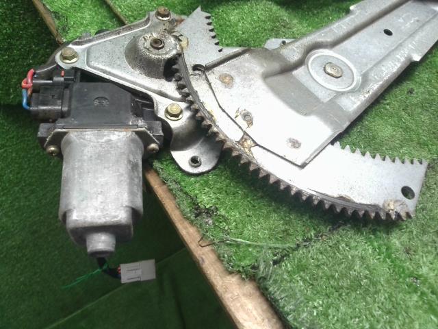 【中古】ロゴ E-GA3 右フロントドアレギュレーターモーター 72211-S50-J01 自社品番250386