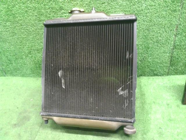 【中古】ロゴ E-GA3 ラジエーター 電動ファン 19010-P7A-902 自社品番250386