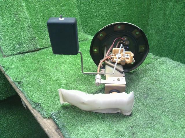 【中古】ロゴ E-GA3 フューエル 燃料ポンプ 17040-S50-931 自社品番250386