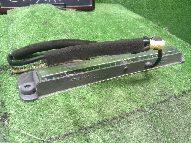 【中古】ｅＫスポーツ LA-H81W ハイマウントストップランプ  自社品番250388 A69