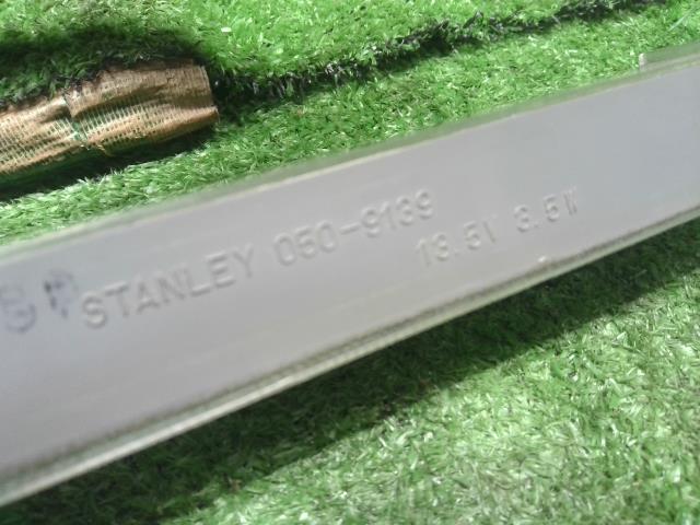 【中古】ｅＫスポーツ LA-H81W ハイマウントストップランプ  自社品番250388 A69