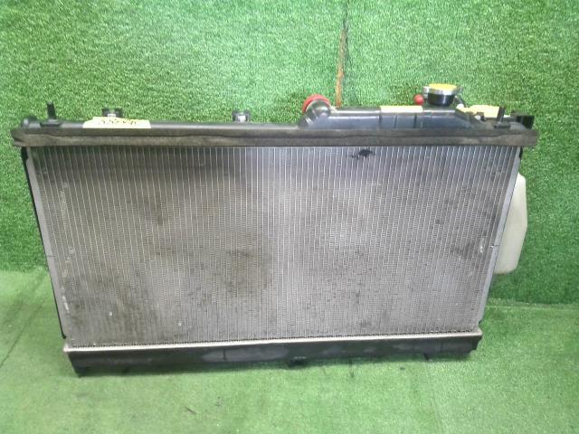 【中古】インプレッサ DBA-GJ7 ラジエーター 電動ファン 45119AG010 自社品番250389 F9T