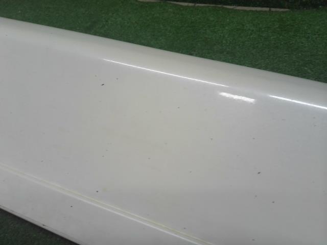 【中古】アコード DBA-CL7 右サイドステップ スポイラー 71800-SEA-911ZF 自社品番250395 NH624P