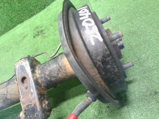 【中古】ハイゼット V-S100P リアアクスル デフホーシング 41110-87M04 自社品番250401 W09