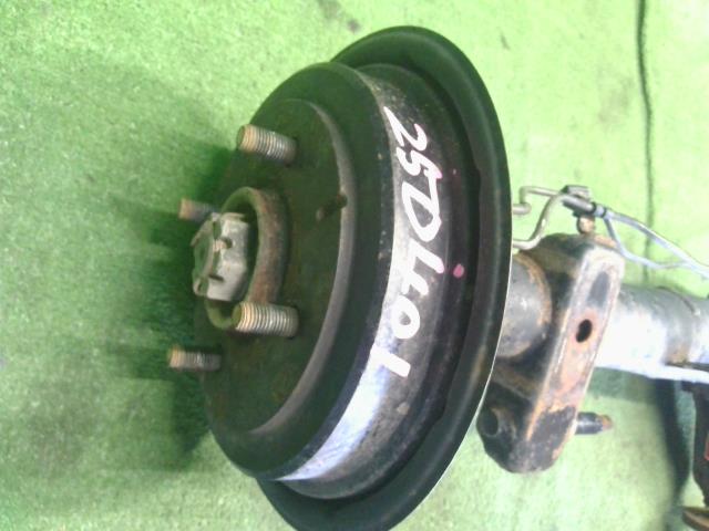 【中古】ハイゼット V-S100P リアアクスル デフホーシング 41110-87M04 自社品番250401 W09