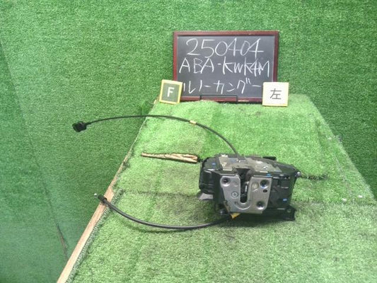 【中古】ルノー カングー ABA-KWK4M 左フロントドアロック 8200497581 自社品番250404