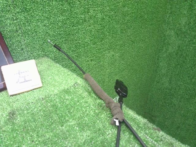 【中古】ルノー カングー ABA-KWK4M 左リアドアロック アクチュエーター 8200542375 自社品番250404