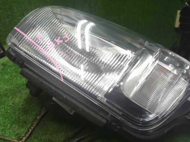 【中古】ミニキャブ HBD-DS17V 右ヘッドランプ ライト MQ513292 自社品番250418 Z2S