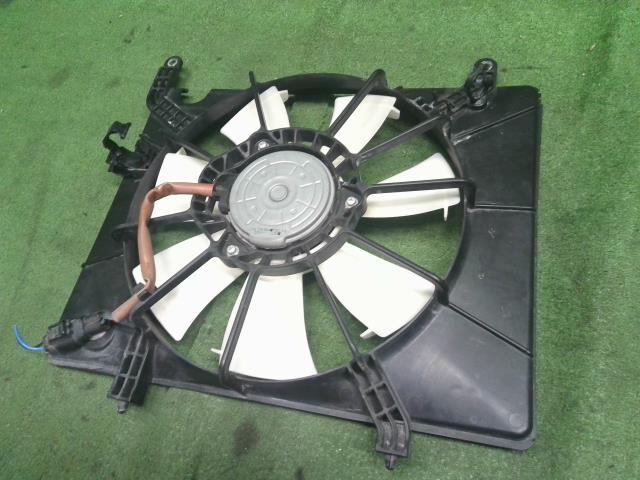 【中古】ミニキャブ HBD-DS17V 電動ファン MQ508011 自社品番250418 Z2S