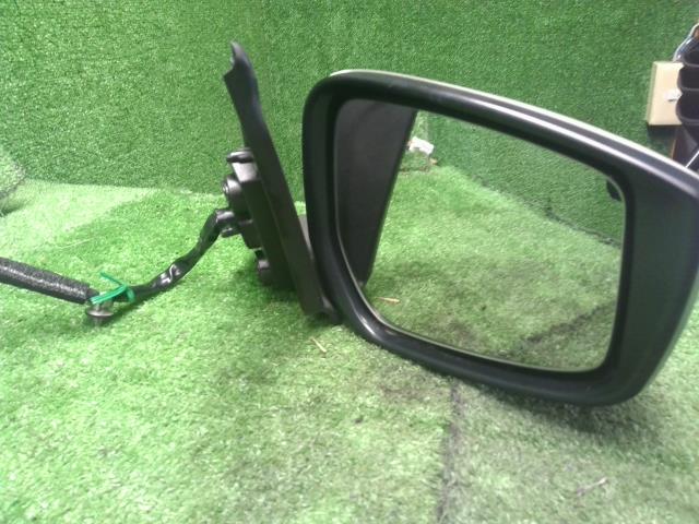 【中古】キックス 6AA-RP15 右ドアミラー サイドミラー 96301-5RY1C 自社品番250422 QAB