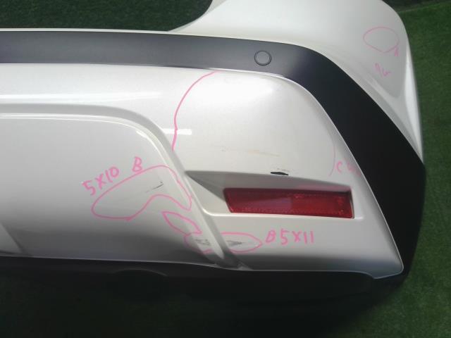 【中古】キックス 6AA-RP15 リアバンパー 85022-5RJ6A 自社品番250422 QAB