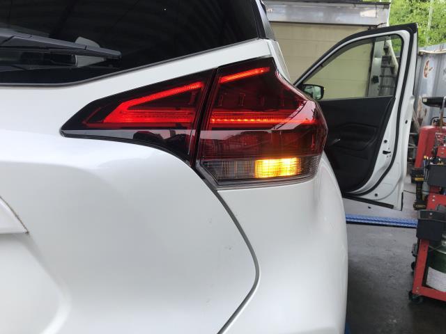 【中古】キックス 6AA-RP15 右テールランプ 26550-5RY0A 自社品番250422 QAB