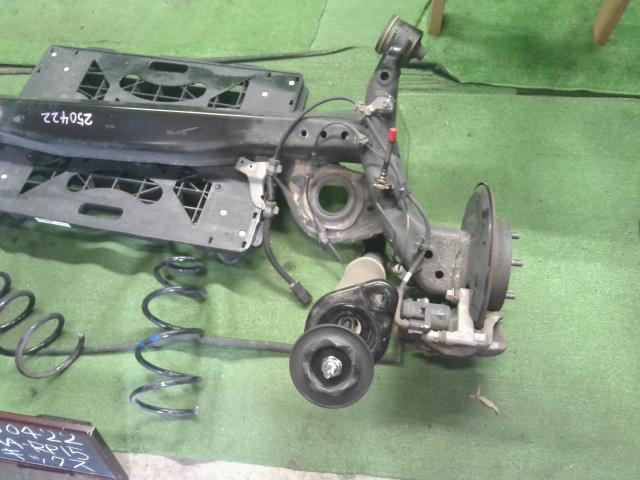 【中古】キックス 6AA-RP15 リアアクスルホーシング ショック スプリング  自社品番250422 QAB
