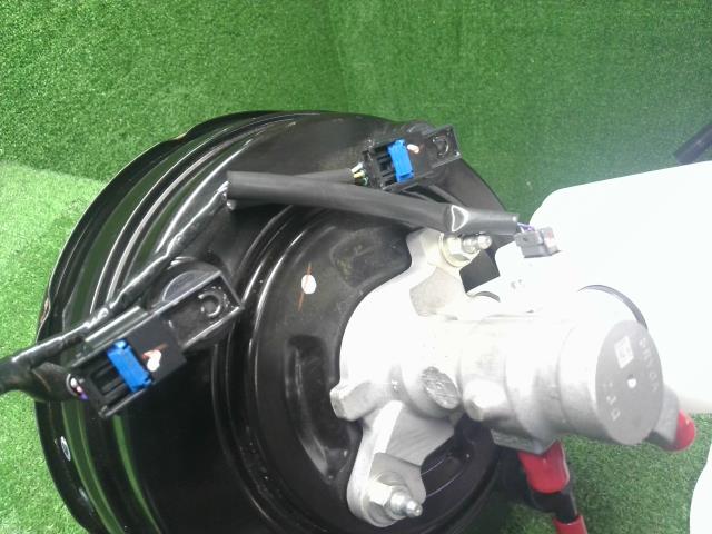 【中古】キックス 6AA-RP15 ブレーキマスター  自社品番250422 QAB