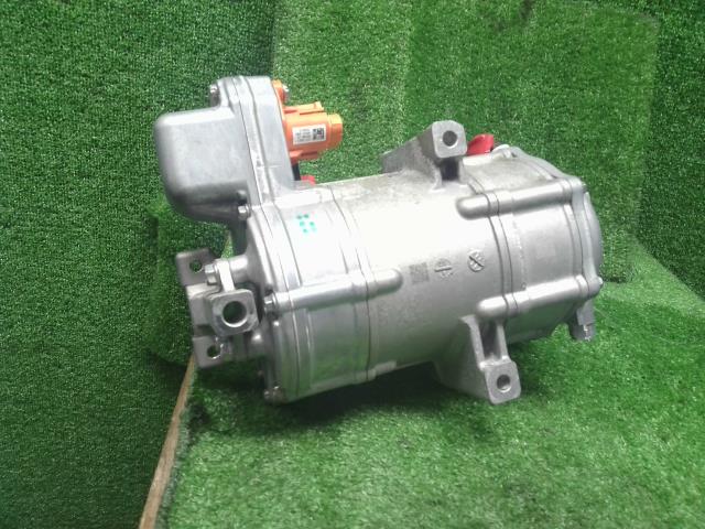 【中古】キックス 6AA-RP15 エアコン AC コンプレッサー 92600 6XK1A 自社品番250422 QAB