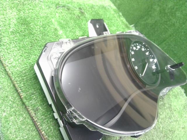 【中古】キックス 6AA-RP15 スピードメーター 24810-5R70A 自社品番250422 QAB