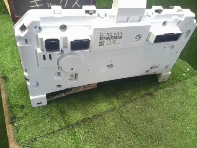 【中古】キックス 6AA-RP15 スピードメーター 24810-5R70A 自社品番250422 QAB