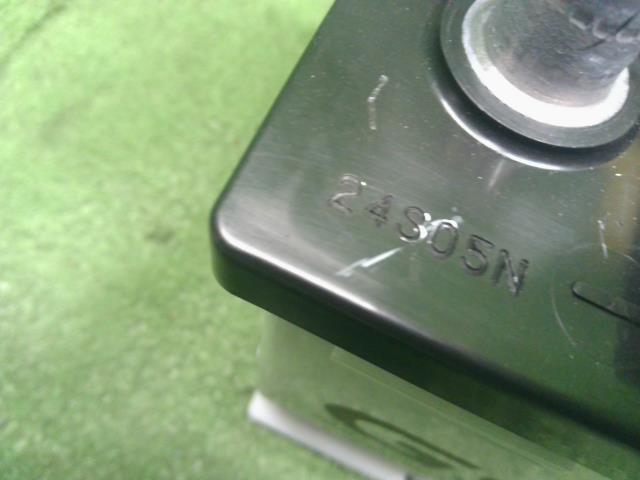 【中古】キックス 6AA-RP15 バッテリー L2 60AH 510A 24410-5RY0A 自社品番250422