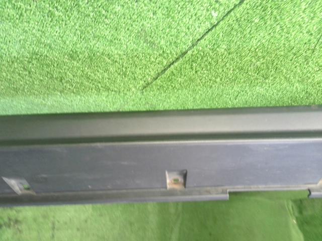 【中古】エクストレイル DBA-NT32 右サイドステップ スポイラー 76850-6FR0A 自社品番250428 G41