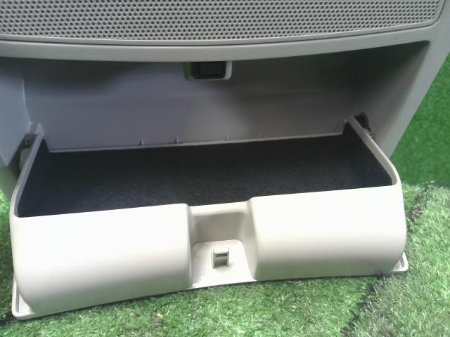 【中古】エクストレイル DBA-NT32 ルームランプ 26430-4CE1E 自社品番250428 G41