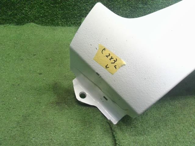 【中古】ヴィッツ DBA-KSP130 右フロントフェンダー 53811-52390 自社品番250437 040