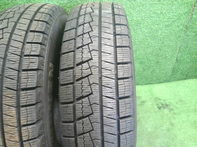 【中古】14インチ 冬 スタッドレスタイヤ 165/70R14 2本  NEXEN 24年製 自社品番250438
