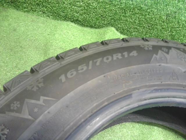 【中古】14インチ 冬 スタッドレスタイヤ 165/70R14 2本  NEXEN 24年製 自社品番250438