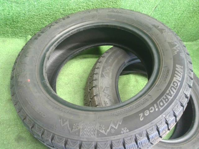 【中古】14インチ 冬 スタッドレスタイヤ 165/70R14 2本  NEXEN 24年製 自社品番250438