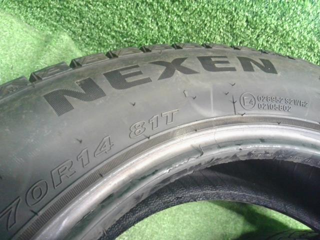 【中古】14インチ 冬 スタッドレスタイヤ 165/70R14 2本  NEXEN 24年製 自社品番250438