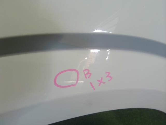 【中古】アルト HBD-HA36V 左フロントフェンダー 57711-74P04 自社品番250443 26U