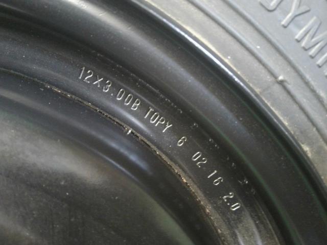 【中古】アルト HBD-HA36V スペアタイヤ 12インチ 43290-64L01 自社品番250443 26U