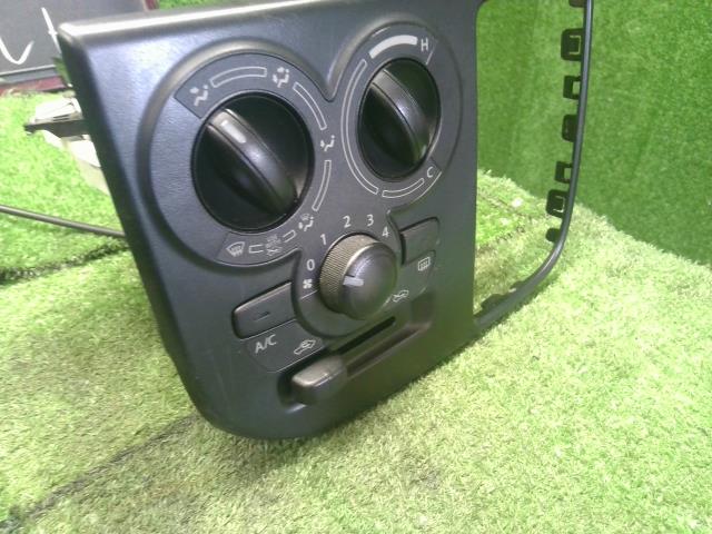 【中古】アルト HBD-HA36V エアコン AC スイッチパネル 74400-74P20-5PK 自社品番250443 26U