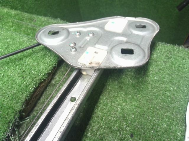 【中古】コペン ABA-L880K 左ドアレギュレーターモーター 85720-97205 自社品番250446 S30