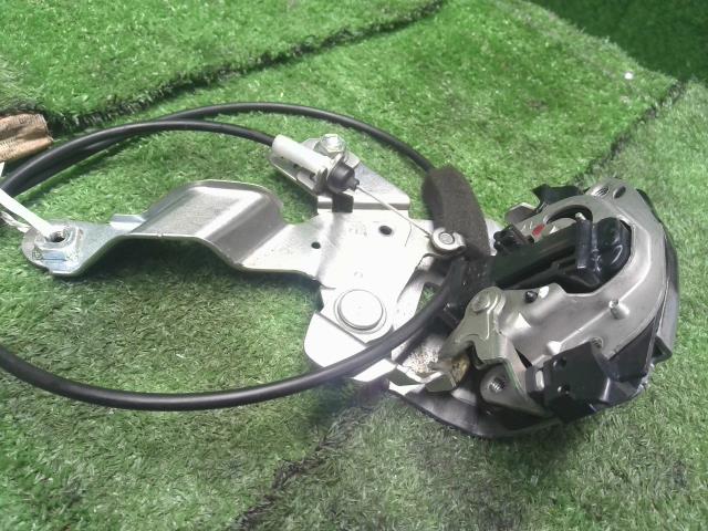 【中古】NV100クリッパー HBD-DR17V 左リアドアロック 82481-4A00J 自社品番250453 Z2S