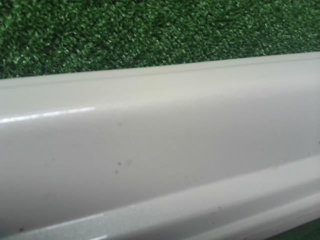 【中古】Ｎ－ＷＧＮ DBA-JH2 左サイドステップ スポイラー 71850-T6G-J01ZF 自社品番250454 NH624P