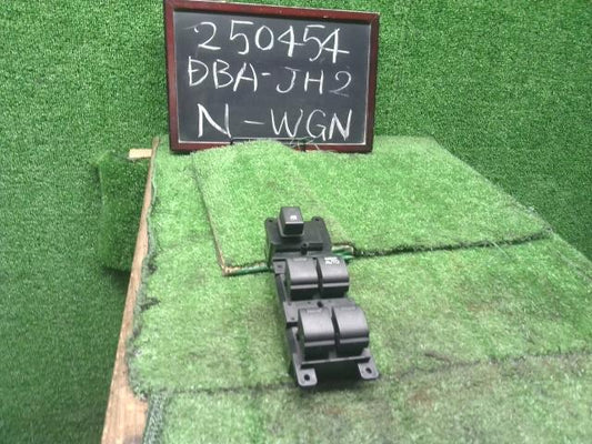 【中古】Ｎ－ＷＧＮ DBA-JH2 パワーウインドウPWスイッチ 35750-T6G-J01 自社品番250454 NH624P