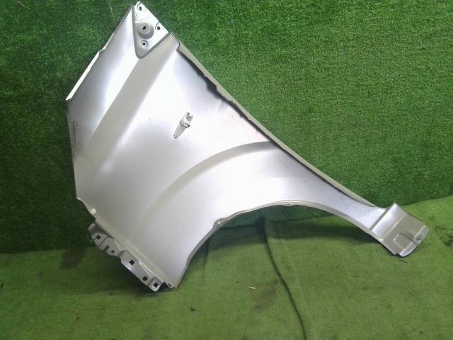 【中古】デイズ 5BA-B43W 右 フロント フェンダー 63100-7MA2J 自社品番250456 KBV