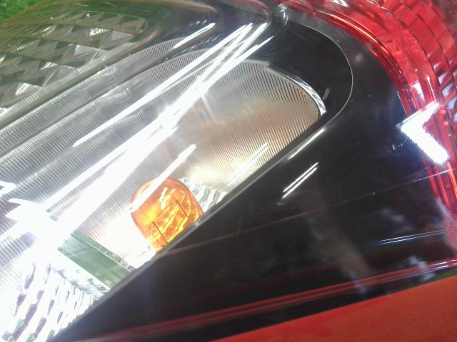 【中古】デイズ 5BA-B43W 右テールランプ 26550-7MA1A 自社品番250456 KBV