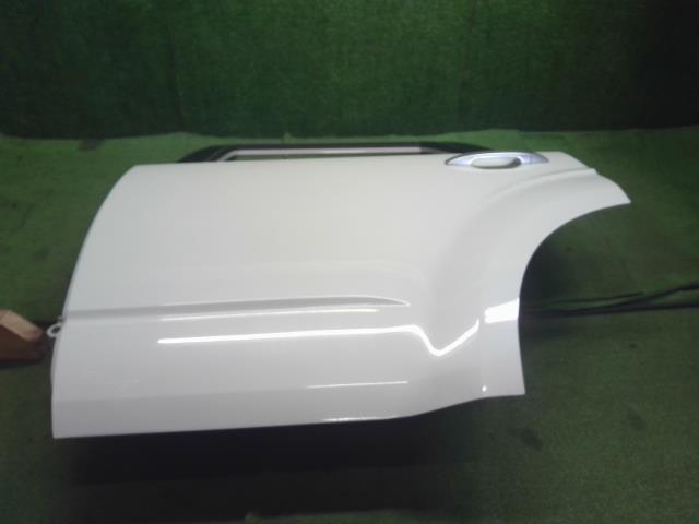 【中古】フォレスター DBA-SH5 左リアドア 60409SC109P 自社品番250457 37J