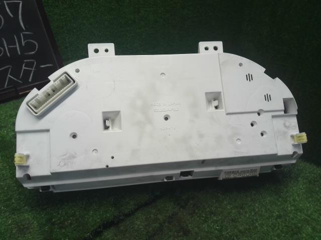 【中古】フォレスター DBA-SH5 スピードメーター 85021SC580 自社品番250457 37J