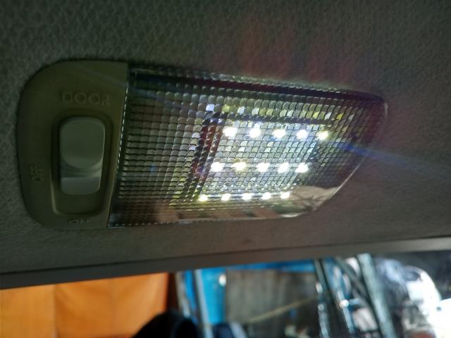 【中古】フォレスター DBA-SH5 ルームランプ 84601AG040LO 自社品番250457 37J