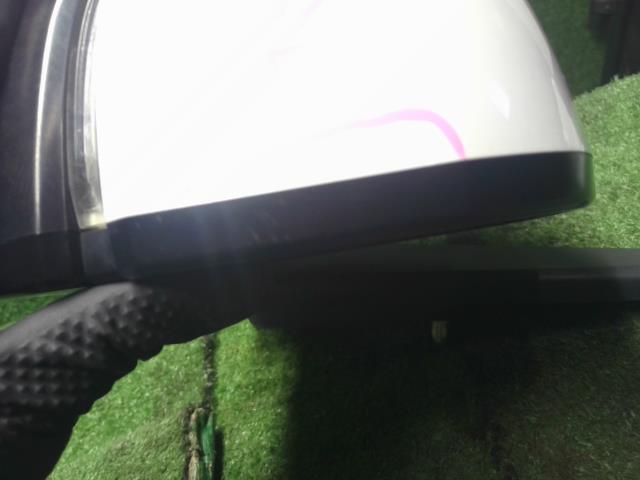 【中古】Ｎ－ＢＯＸ DBA-JF4 左ドアミラー サイドミラー 76258-TTA-J11 自社品番250459 NH883P