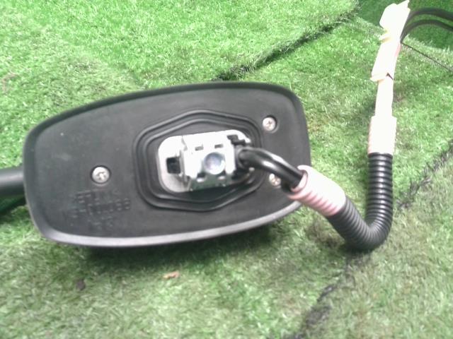 【中古】Ｎ－ＢＯＸ DBA-JF4 アンテナ 39152-TTA-J21 自社品番250459 NH883P