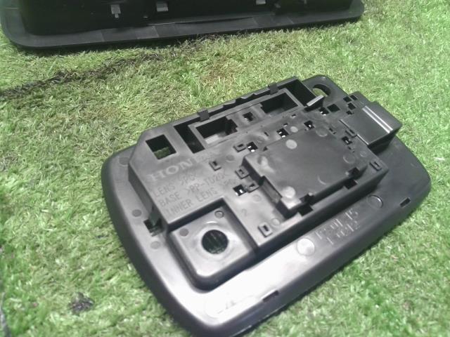 【中古】Ｎ－ＢＯＸ DBA-JF4 ルームランプ 34254-TTA-J01ZA 自社品番250459 NH883P